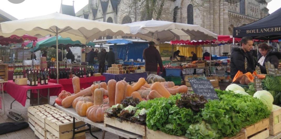 Appart'Hotel Chauvigny Bagian luar foto